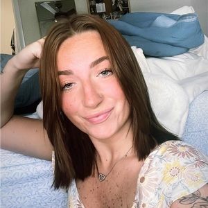 Meet your Posher, Brooke